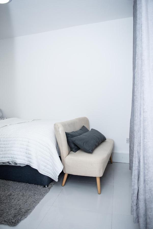 1B Apartment, 30 Mins To Oxford Street Londyn Zewnętrze zdjęcie