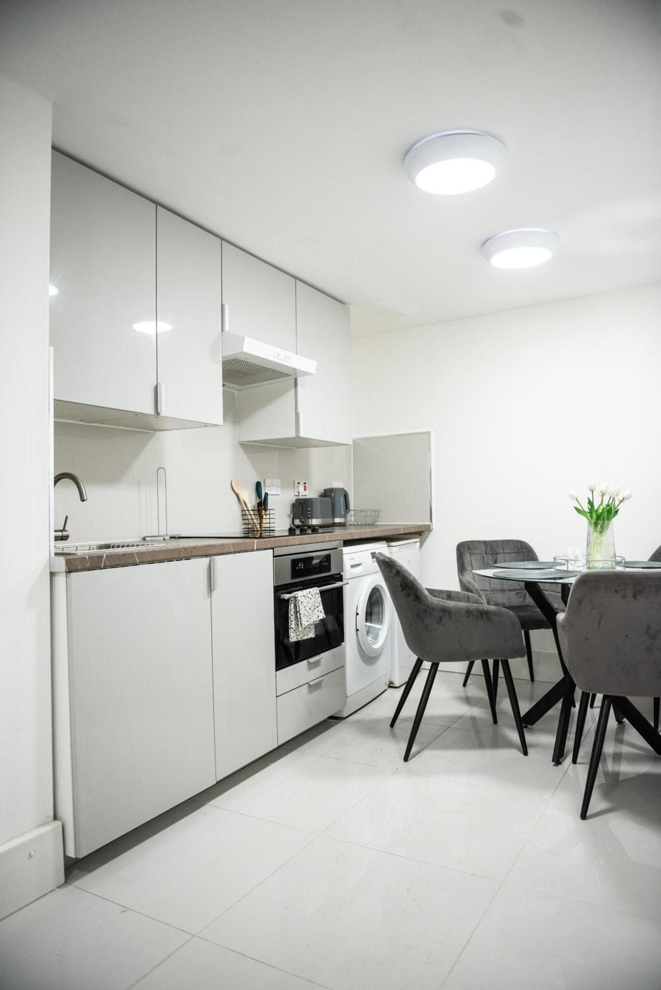 1B Apartment, 30 Mins To Oxford Street Londyn Zewnętrze zdjęcie