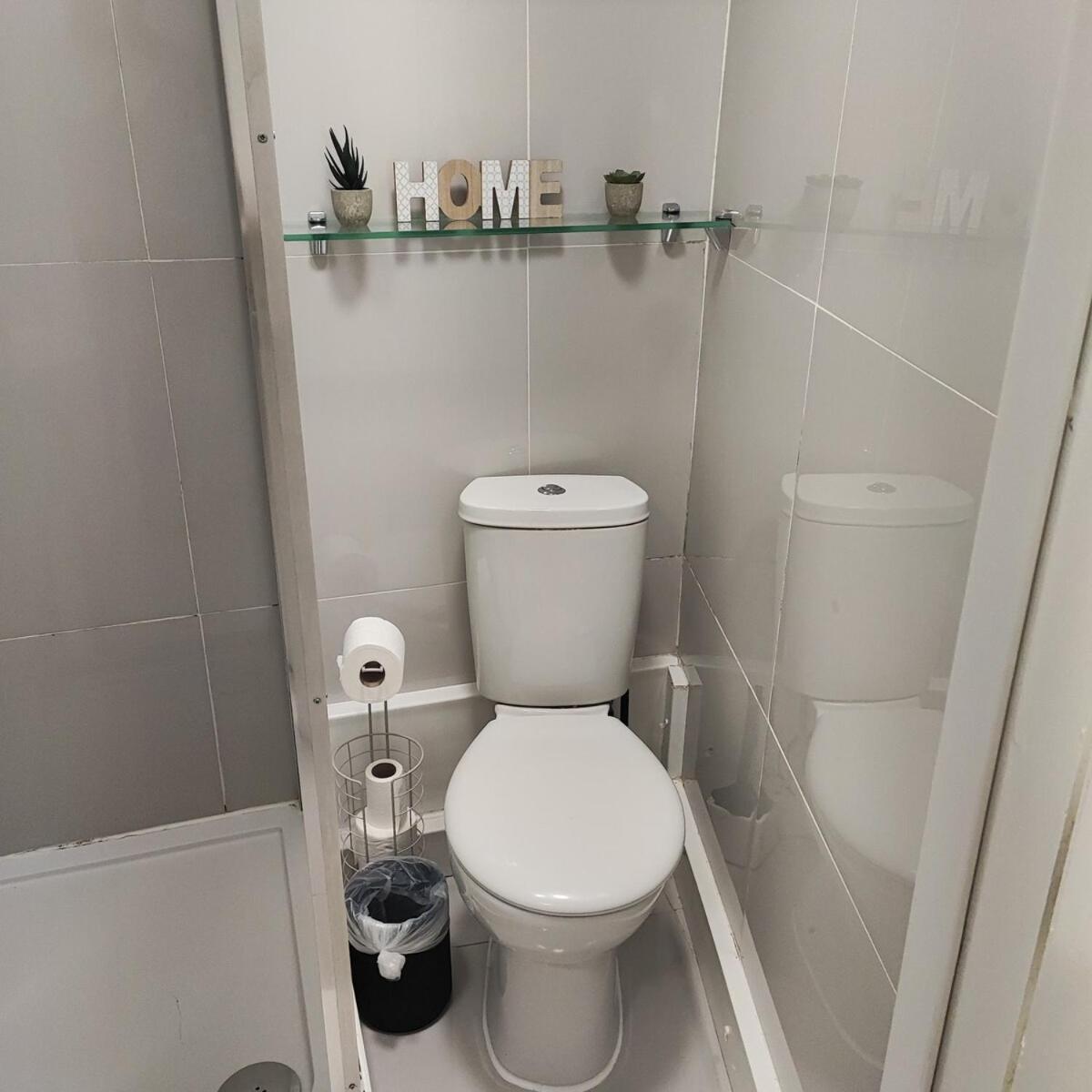 1B Apartment, 30 Mins To Oxford Street Londyn Zewnętrze zdjęcie